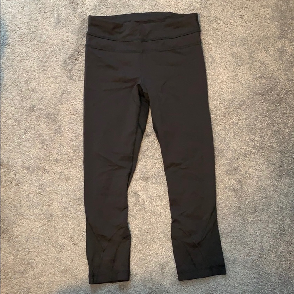 Lululemon black leggings